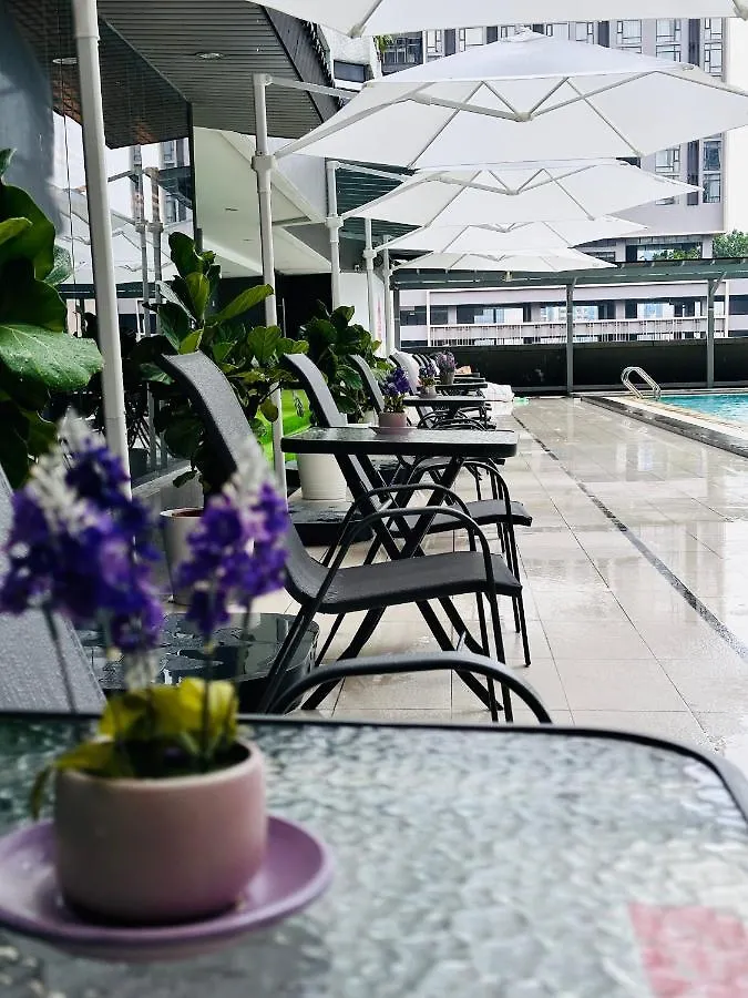 Хостел The Bed Bukit Bintang Куала-Лумпур 0*,